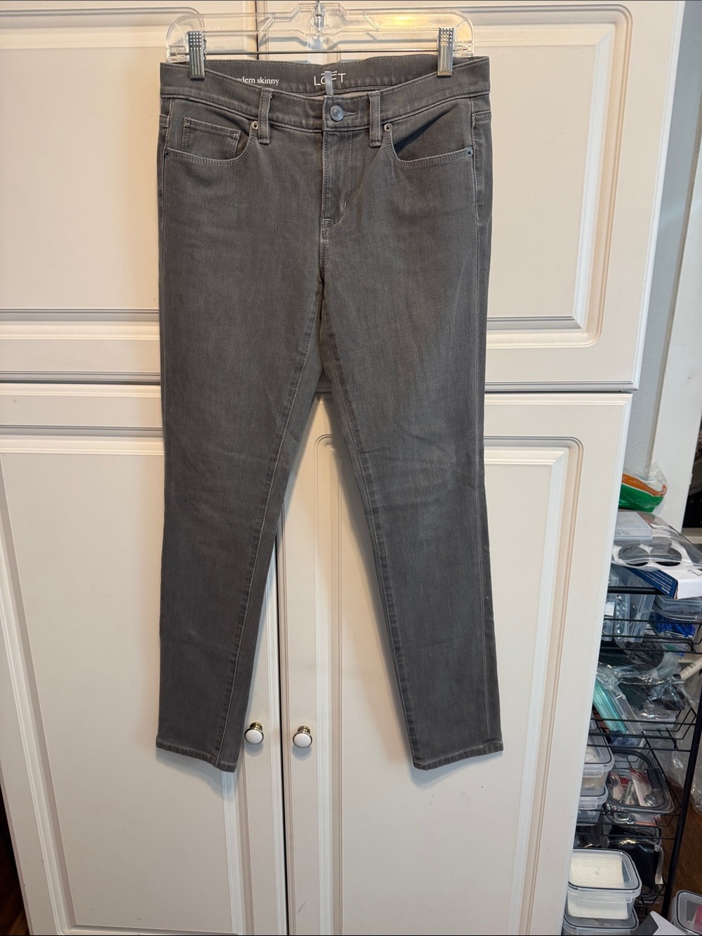 LOFT Women’s Skinny Jeans in Gray